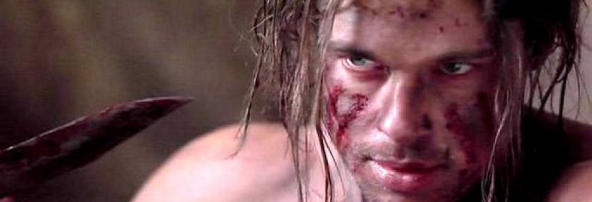 Brad Pitt prend le scalp de ses ennemis allemands