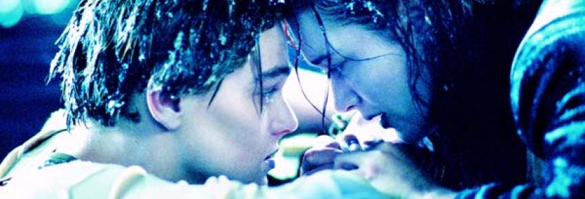 Léonardo et Kate Winslet s'efforcent de survivre au plus célèbre nauffrage 