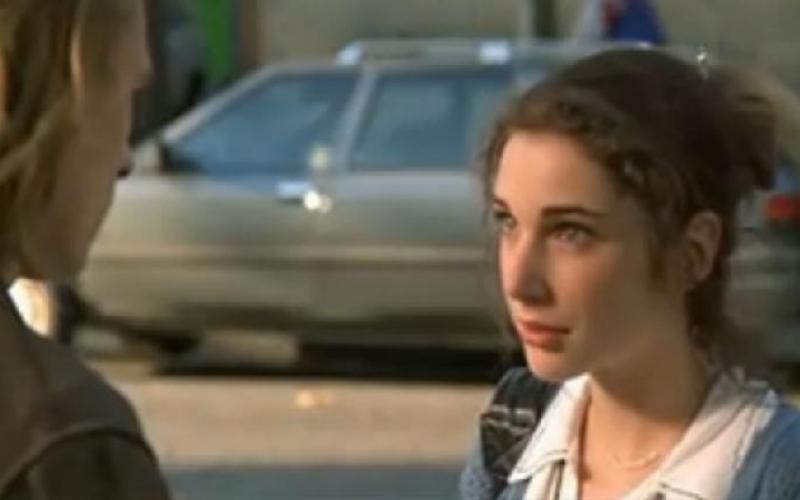 Guillaume Depardieu tente maladroitement de déclarer sa flamme.