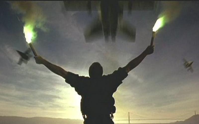 Nicolas Cage et des avions